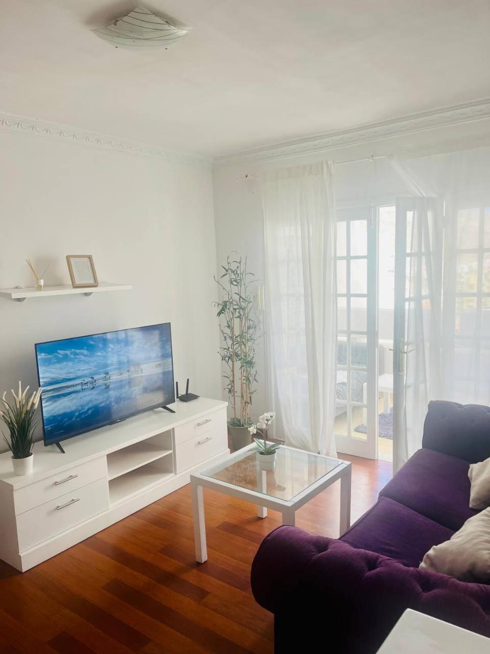 ארונה Apartment Near The Ocean מראה חיצוני תמונה